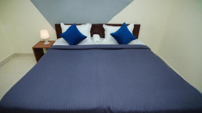 HIVEE-1 Rooms & Living Twin Bed non AC
